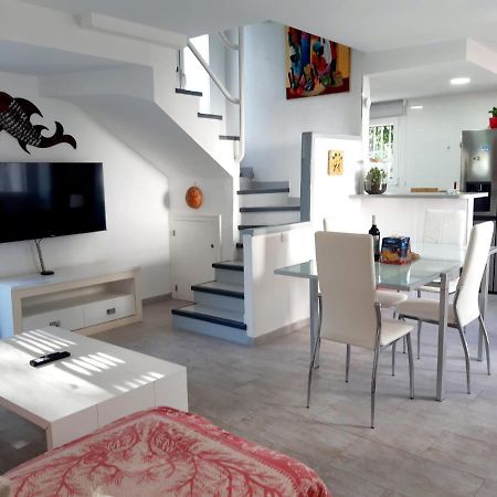 House In The Center Of Albir, 2 Min Walk From The Beach 알비르 외부 사진