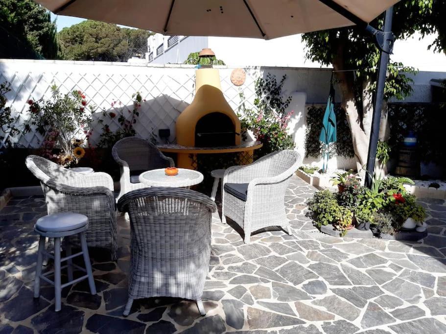 House In The Center Of Albir, 2 Min Walk From The Beach 알비르 외부 사진