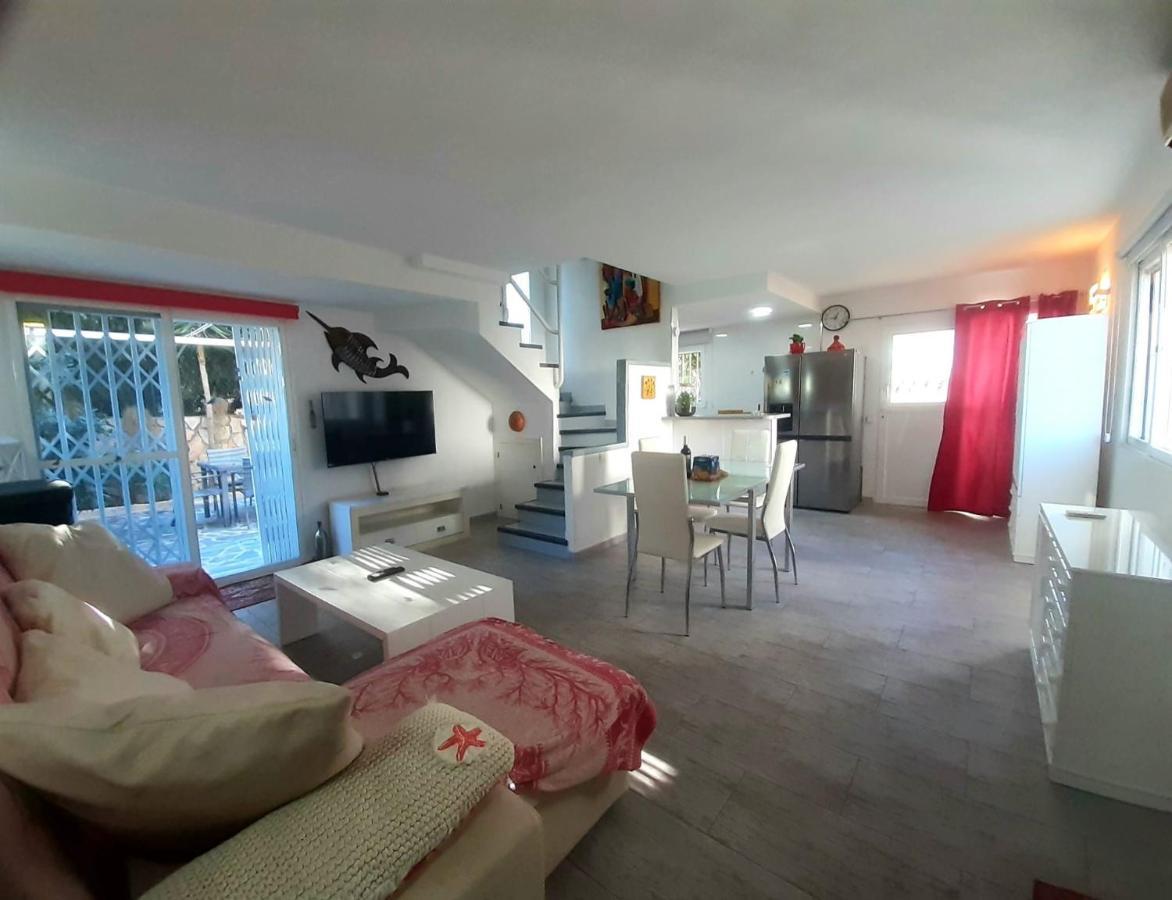 House In The Center Of Albir, 2 Min Walk From The Beach 알비르 외부 사진
